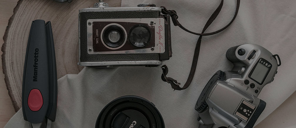 precision machining, CNC machining service, medical device components, aerospace parts manufacturer, automotive precision parts, custom metal parts, Swiss machining, tight tolerance machining, overseas machining factory, China CNC manufacturer